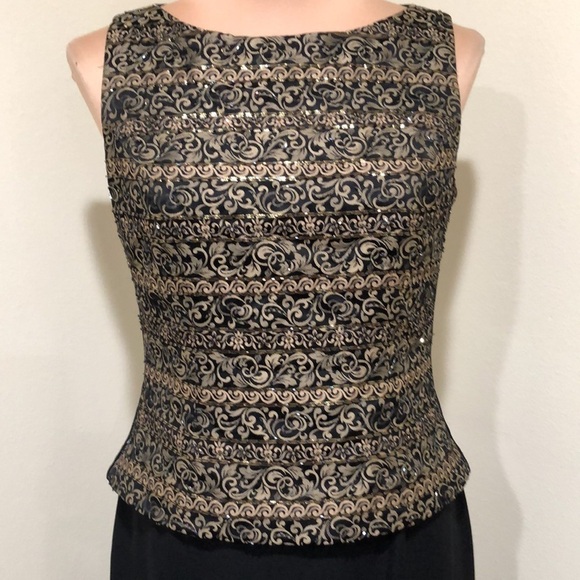 Jessica Howard Formal Dress Size 8 Black Gold Beaded Damask Scrollwork Brocade - Picture 3 of 10